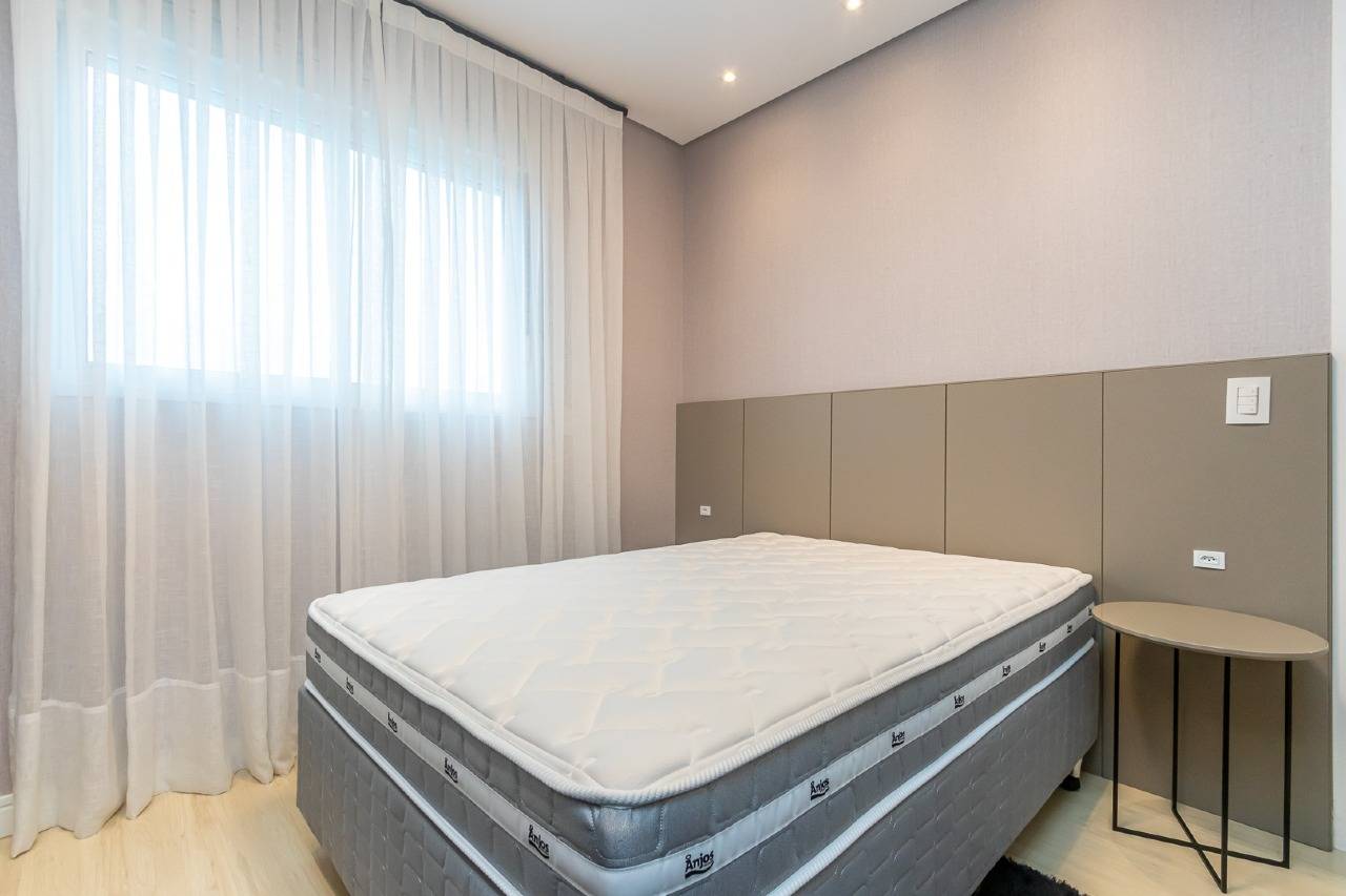 Foto do imóvel Apartamento Mobiliado com 04 dormitórios á venda no Edifício Puerto Velero em Balneário Camboriú