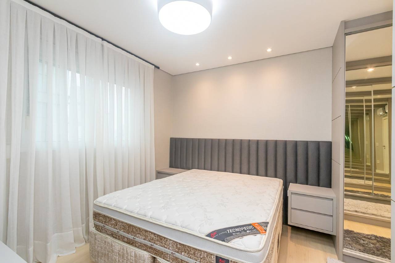 Foto do imóvel Apartamento Mobiliado com 04 dormitórios á venda no Edifício Puerto Velero em Balneário Camboriú