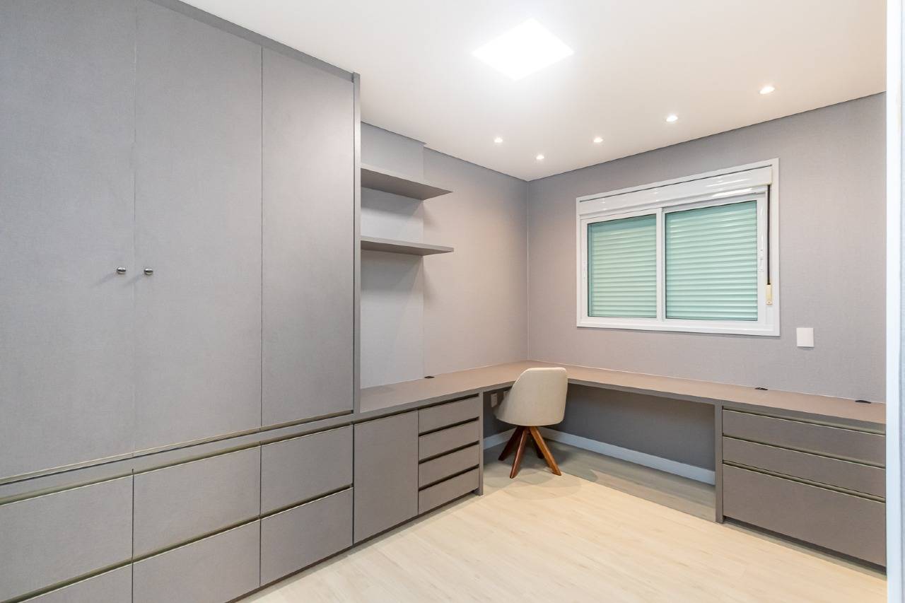 Foto do imóvel Apartamento Mobiliado com 04 dormitórios á venda no Edifício Puerto Velero em Balneário Camboriú