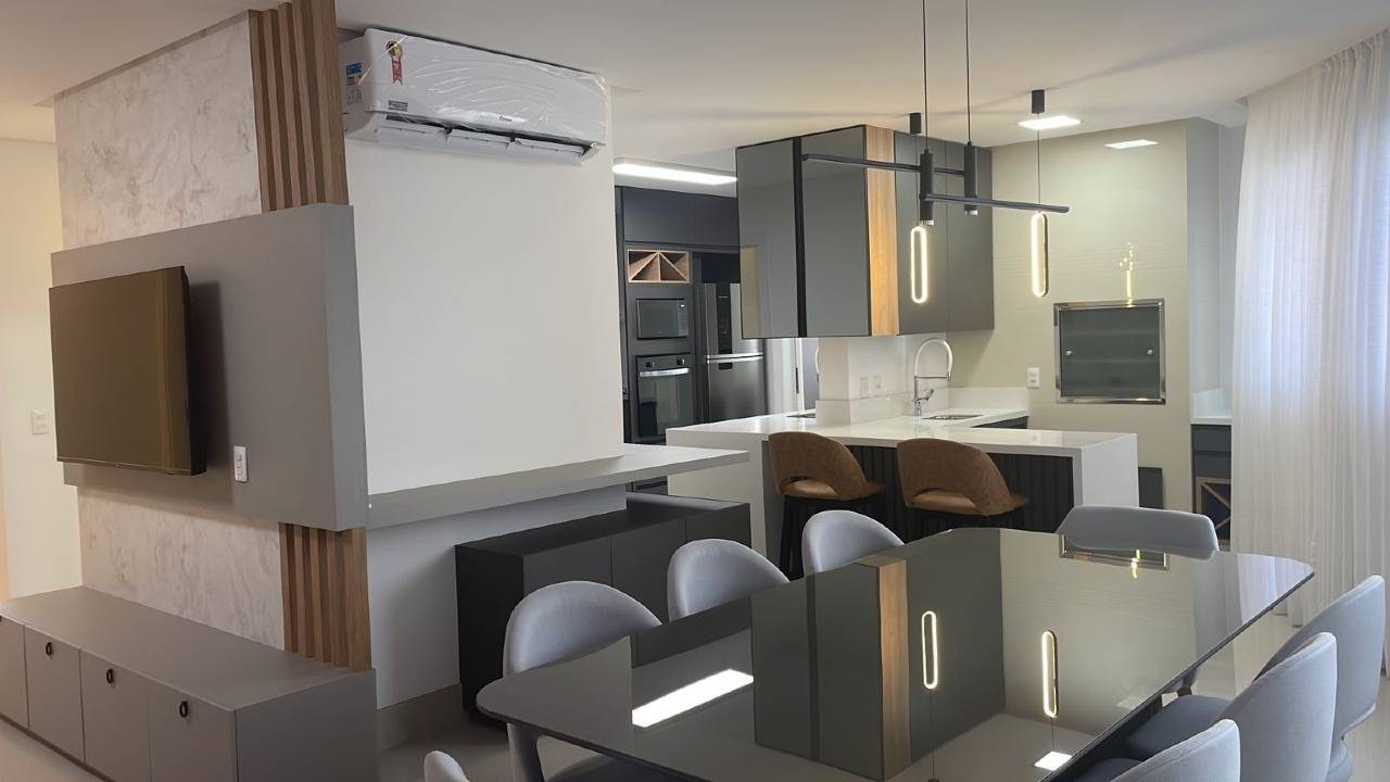Foto do imóvel Apartamento Mobiliado á venda com 04 suítes no Edifício Villa Castelli em Balneário Camboriú