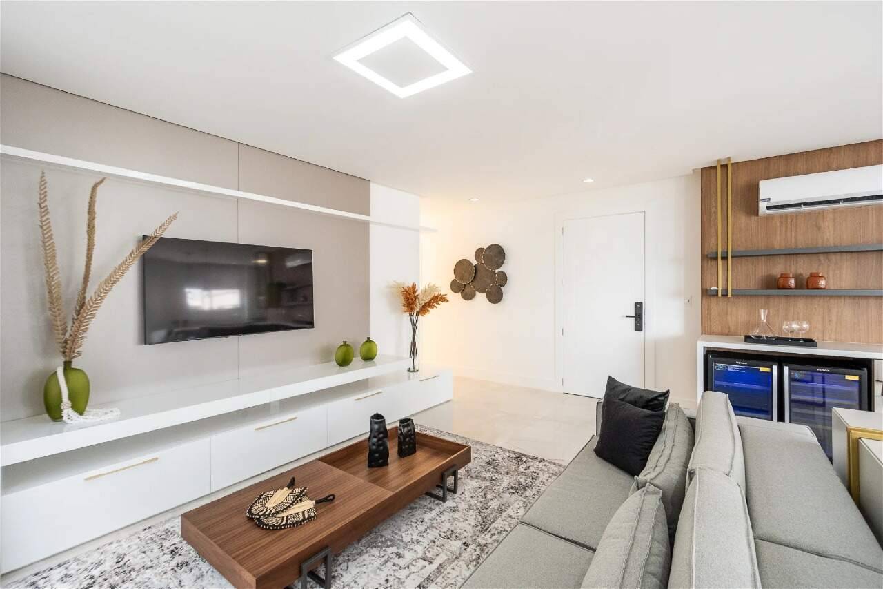 Foto do imóvel Apartamento Mobiliado com 04 suítes á venda no Edifício Bréscia Residence em Balneário Camboriú
