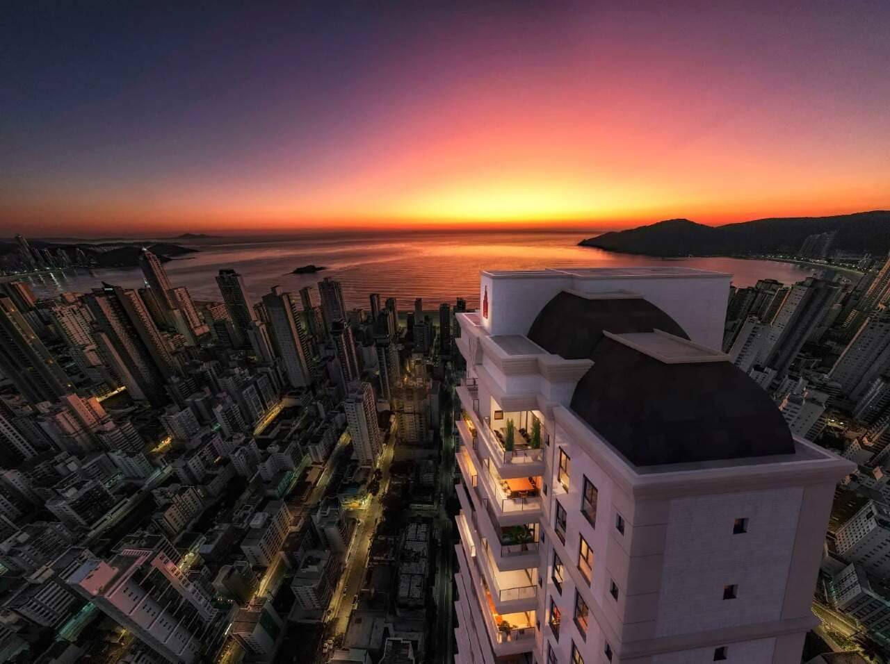 Foto do imóvel Apartamento na Planta com 04 suítes á venda no Edifício Palácio Elizabeth em Balneário Camboriú