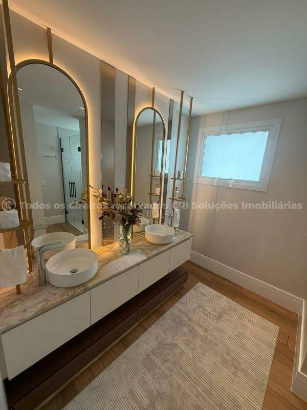 Foto do imóvel Apartamento Vista Mar com 3 suítes no Edifício Skyline Tower na Barra Norte em Balneário Camboriú