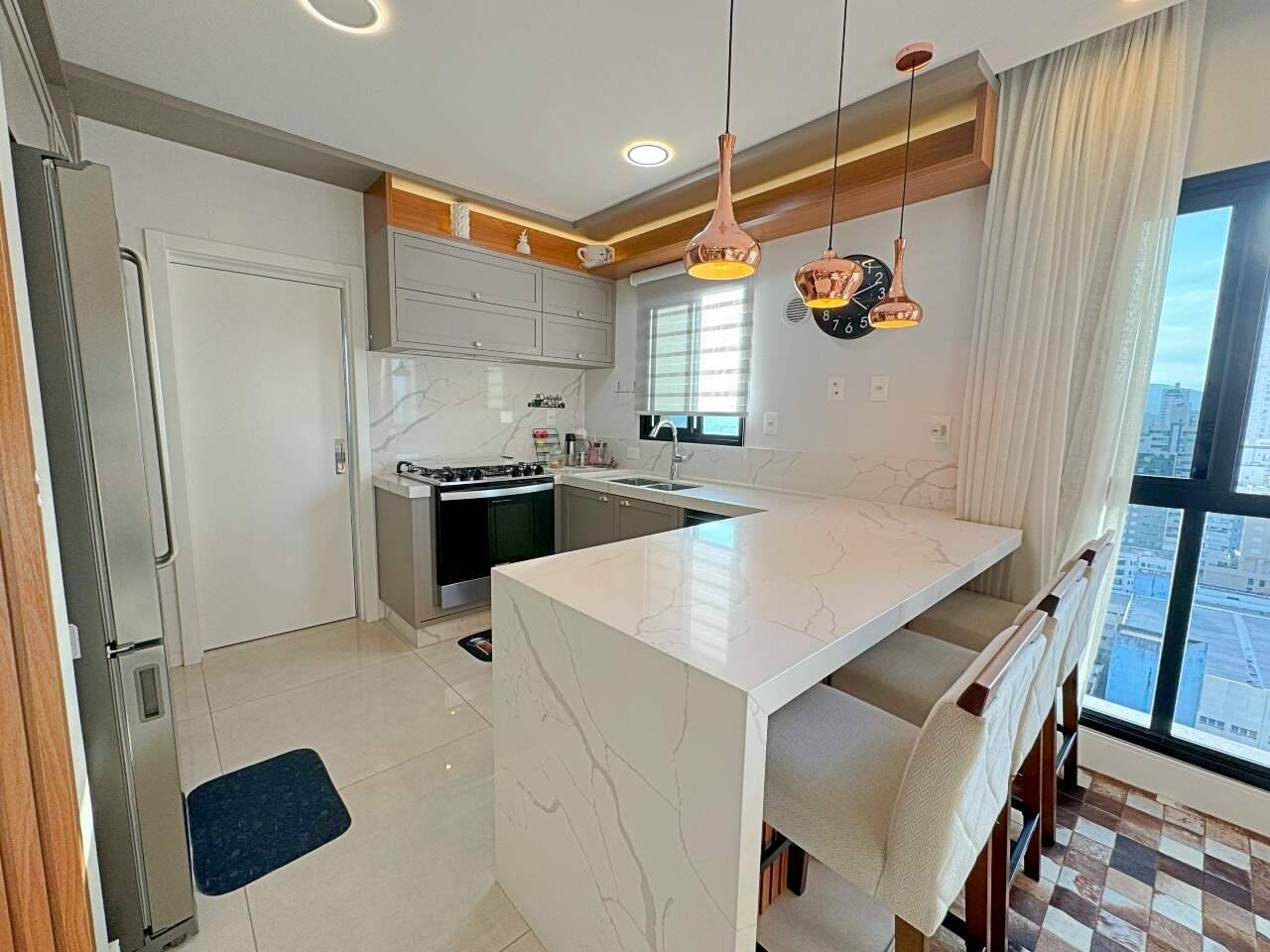 Foto do imóvel Apartamento de 4 dormitórios no Solar di Siena – Balneário Camboriú