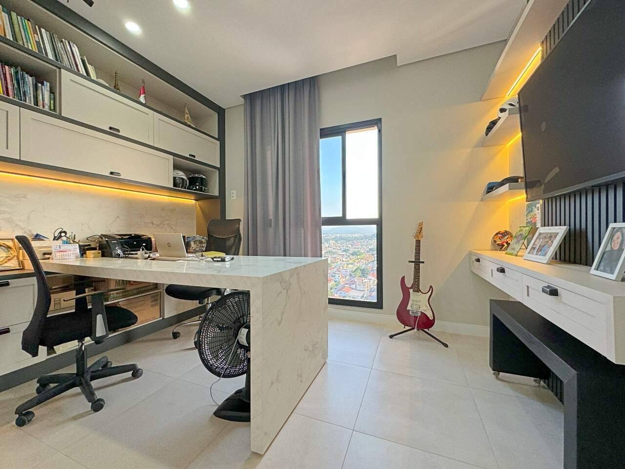 Foto do imóvel Apartamento de 4 dormitórios no Solar di Siena – Balneário Camboriú