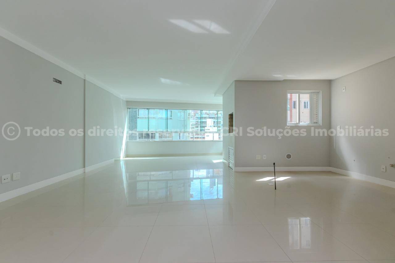 Foto do imóvel Apartamento com 03 suítes no Edifício Lorena Cristina em Balneário Camboriú