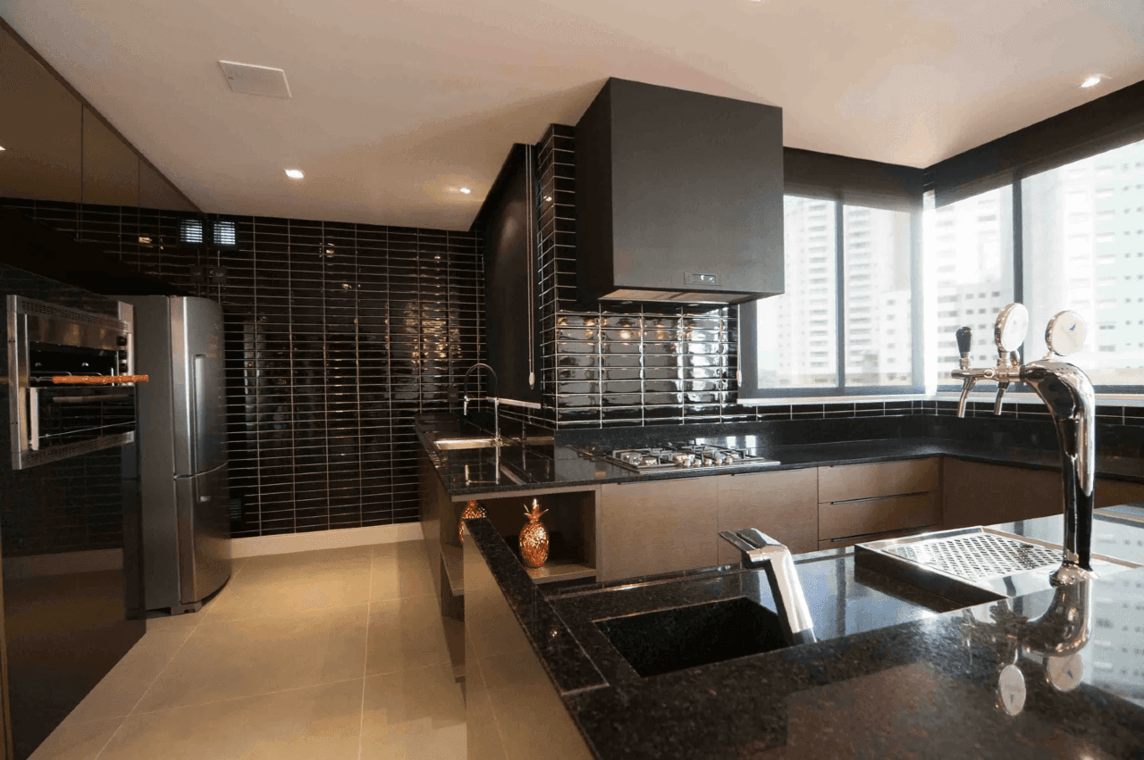 Foto do imóvel Apartamento á venda com 03 suítes no Edifício Via Marina em Balneário Camboriú