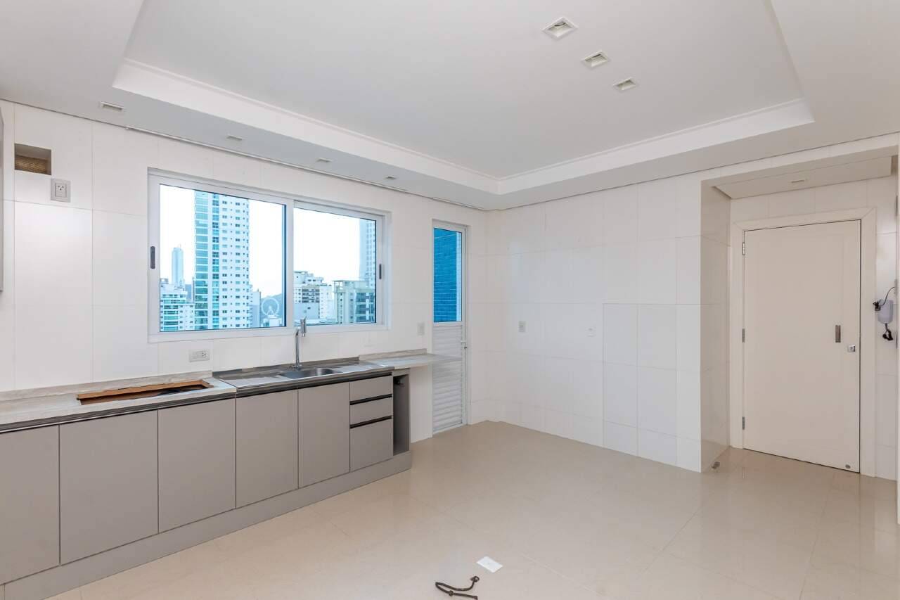 Foto do imóvel Apartamento com 02 suítes á venda no Residencial Vermot em Balneário Camboriú