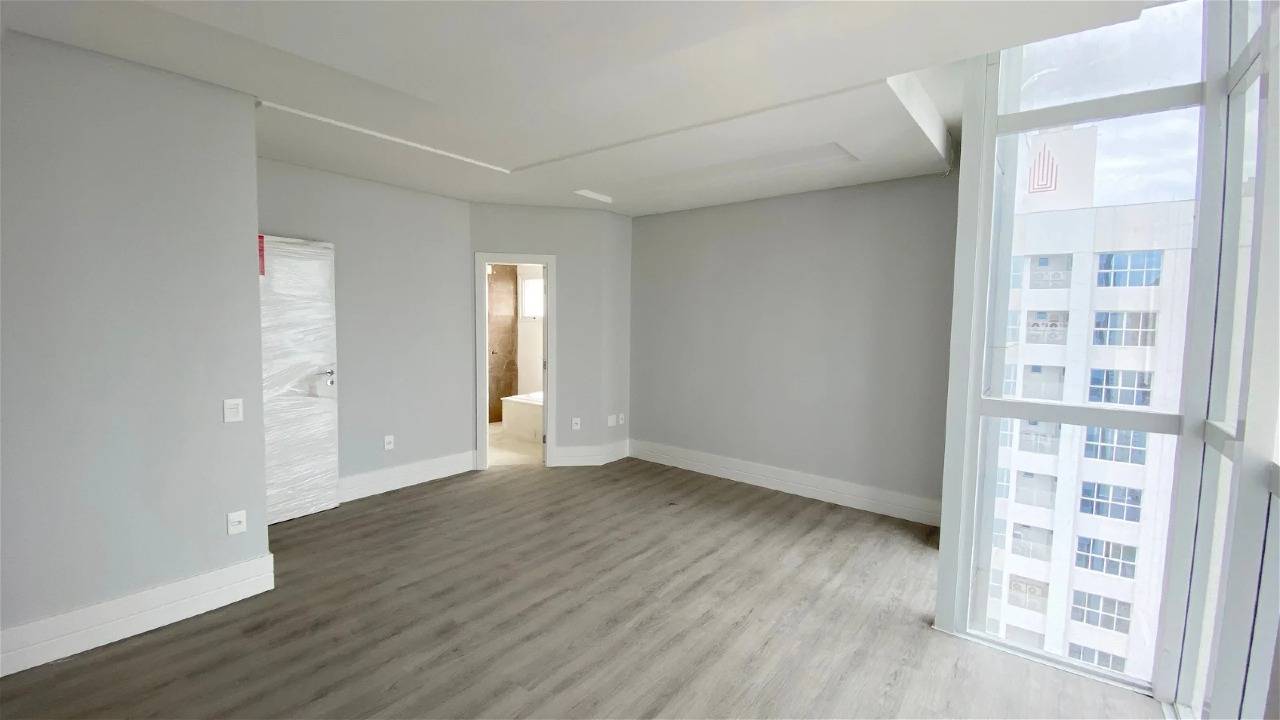 Foto do imóvel Apartamento com 03 suítes no Residencial Barra Garden em Balneário Camboriú