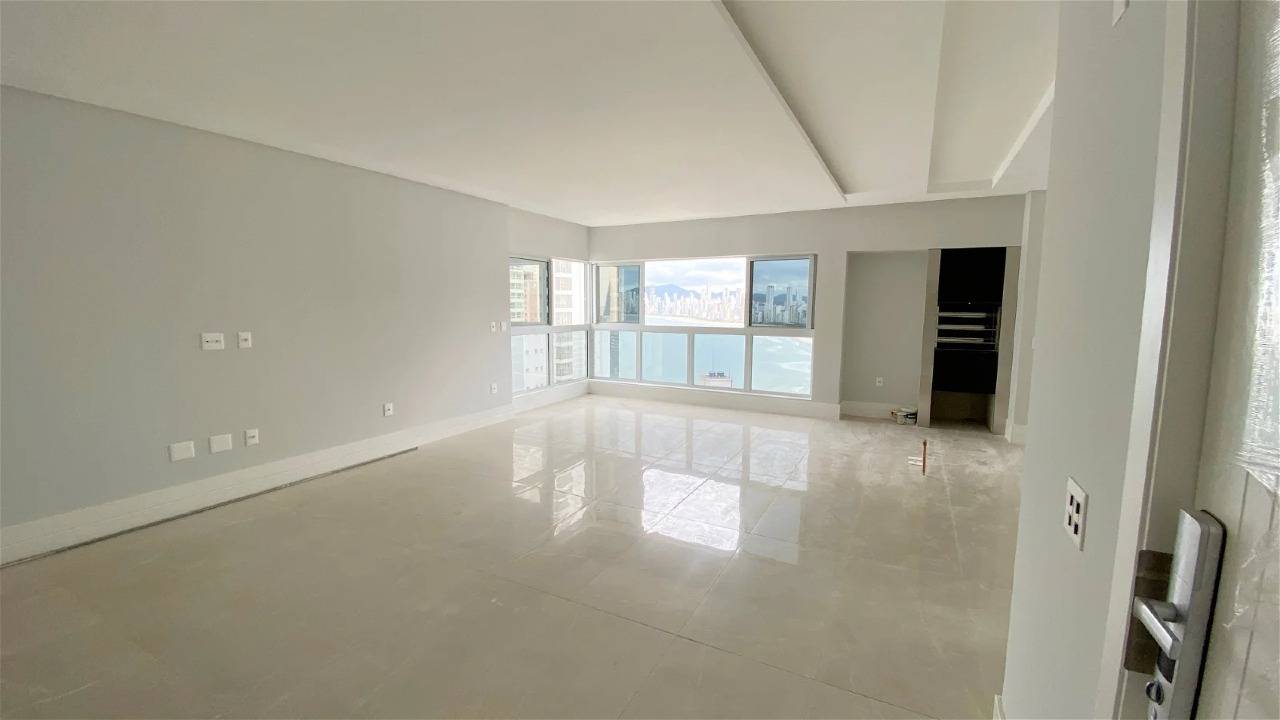 Foto do imóvel Apartamento com 03 suítes no Residencial Barra Garden em Balneário Camboriú