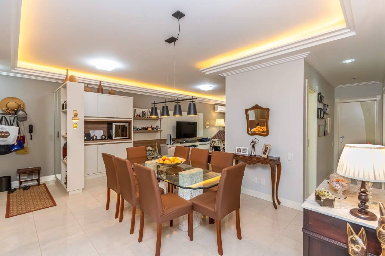 Foto do imóvel Apartamento Vista Mar com 03 dormitórios á venda no Edifício Carambei em Itapema