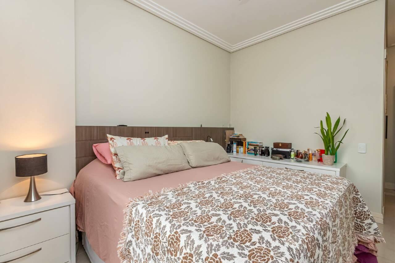 Foto do imóvel Apartamento Vista Mar com 03 dormitórios á venda no Edifício Carambei em Itapema
