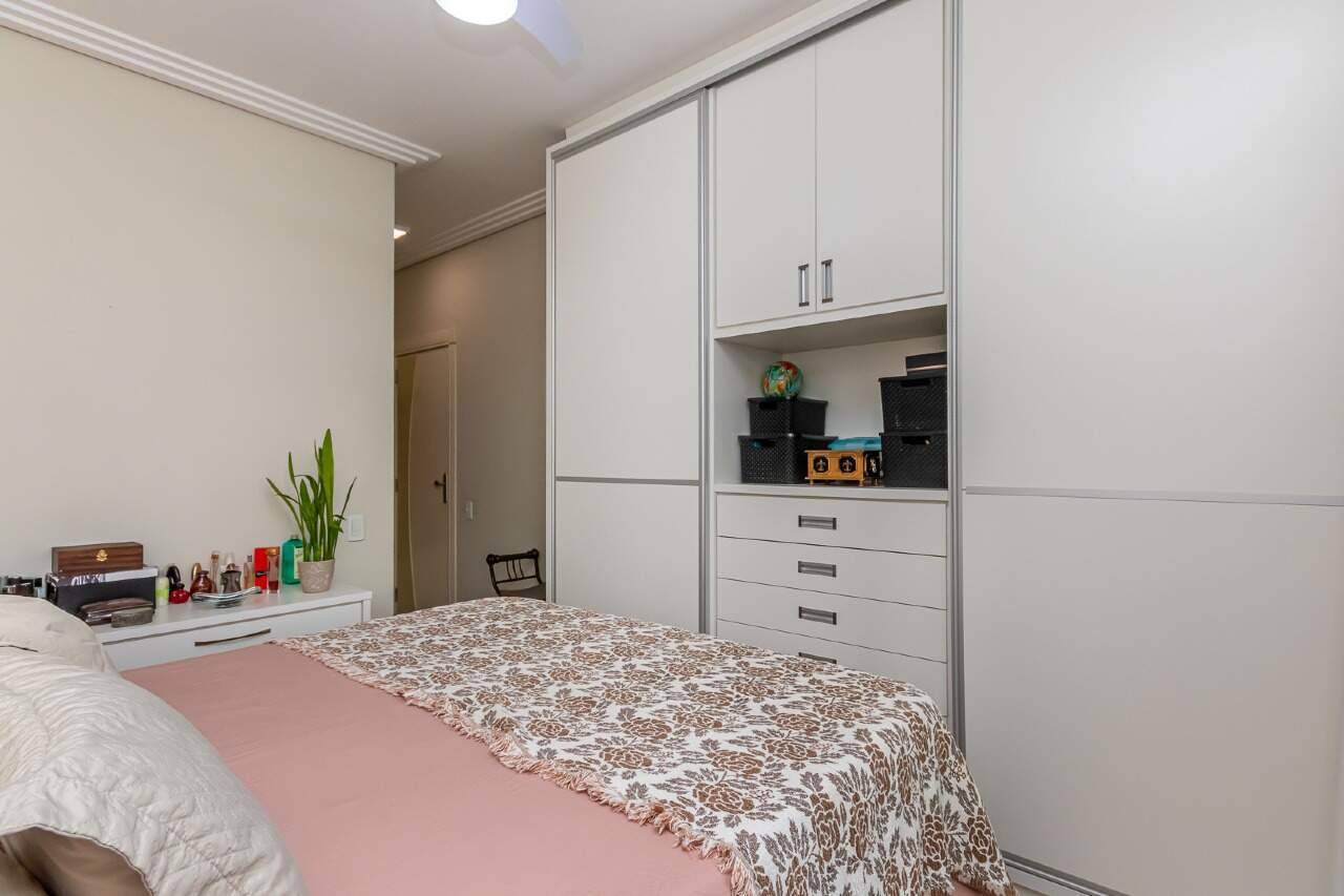 Foto do imóvel Apartamento Vista Mar com 03 dormitórios á venda no Edifício Carambei em Itapema