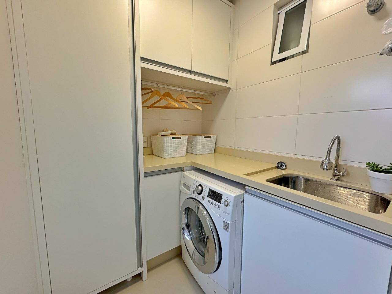Foto do imóvel Apartamento mobiliado com 03 suítes no Opera Plaza em Balneário Camboriú