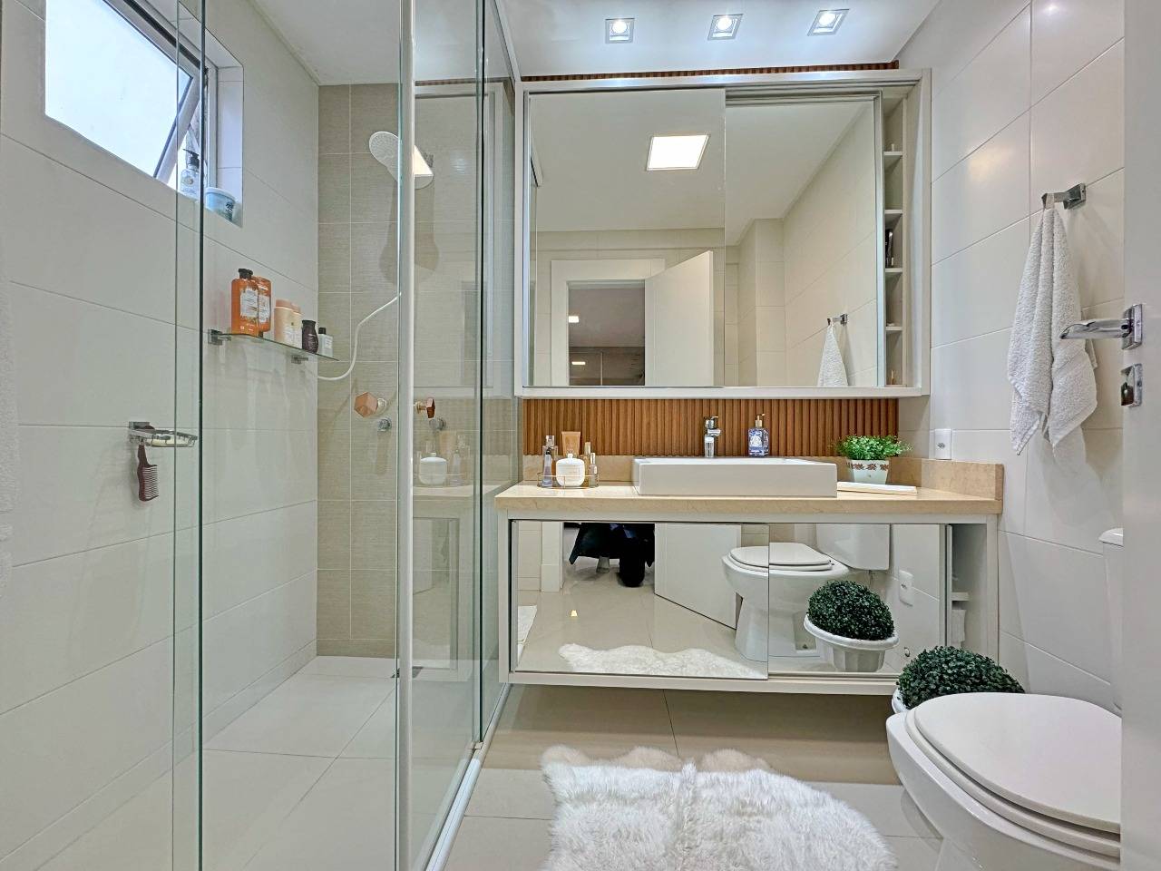 Foto do imóvel Apartamento mobiliado com 03 suítes no Opera Plaza em Balneário Camboriú
