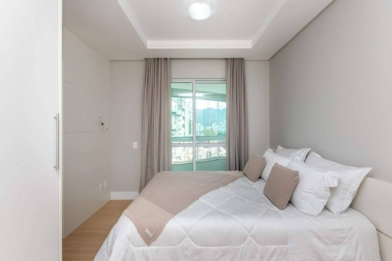 Foto do imóvel Apartamento Mobiliado com 03 dormitórios no Centro de Balneário Camboriú no Residencial Dimora Del Sole