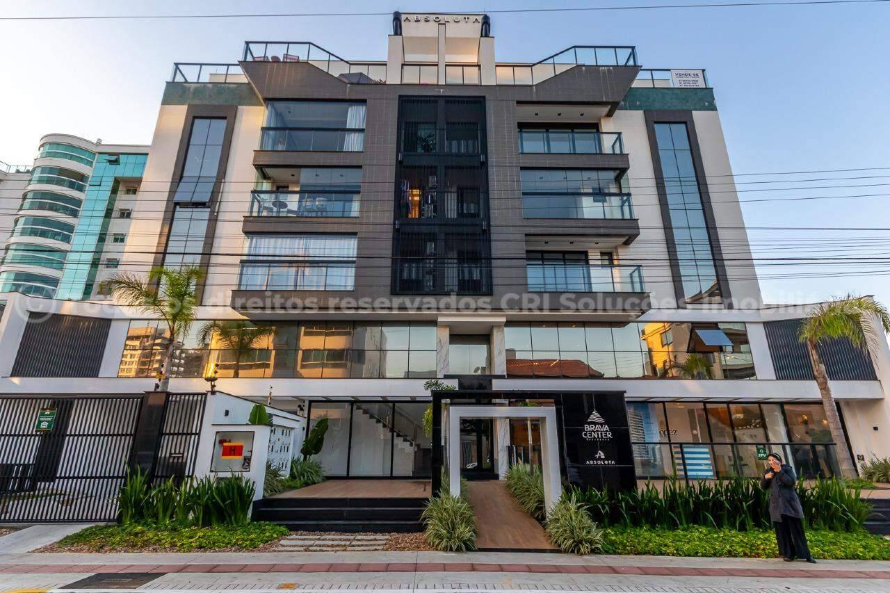 Foto do imóvel Apartamento de 2 suítes no Brava Center na praia Brava em Itajai