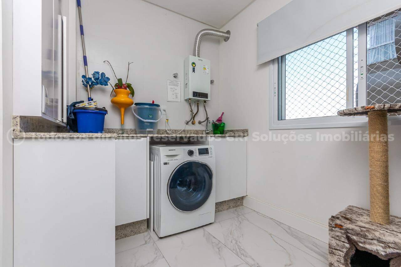Foto do imóvel Apartamento mobiliado com 2 suítes no Brava Arts by Romero Britto na Praia Brava, Itajaí