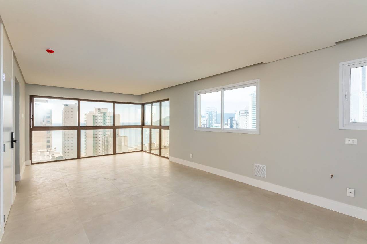 Foto do imóvel Apartamento 3 suítes no Edifício Palazzo Del Sole em Balneário Camboriú