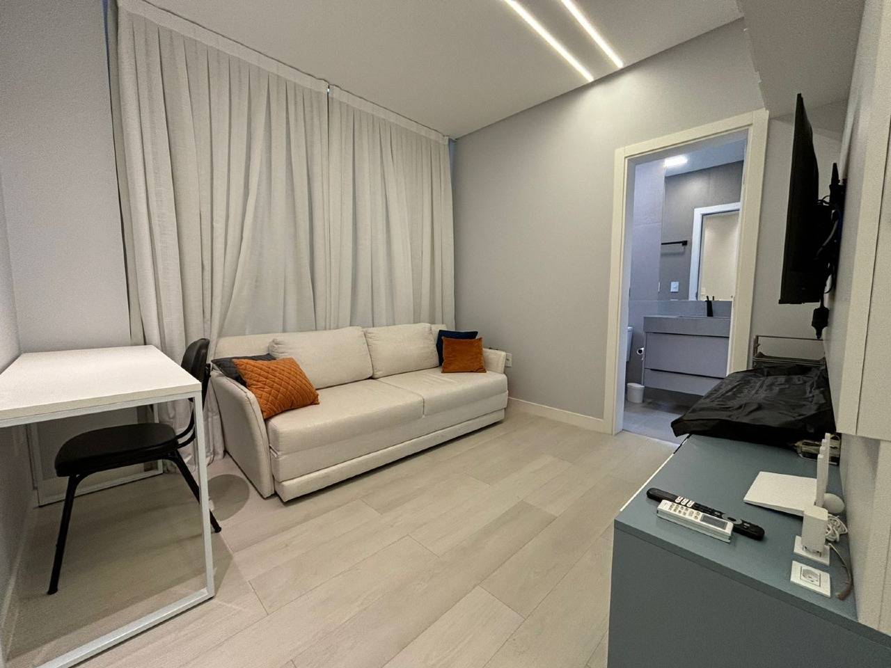 Foto do imóvel Apartamento a venda no Edificio Sunsky Tower com 04 quartos sendo 04 suites em Itapema Meia Praia