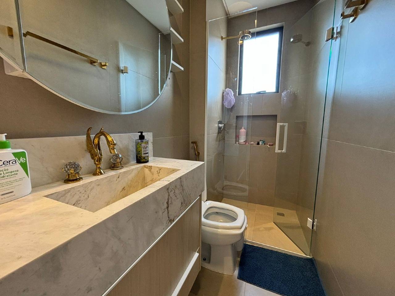 Foto do imóvel Apartamento a venda no Edificio Sunsky Tower com 04 quartos sendo 04 suites em Itapema Meia Praia