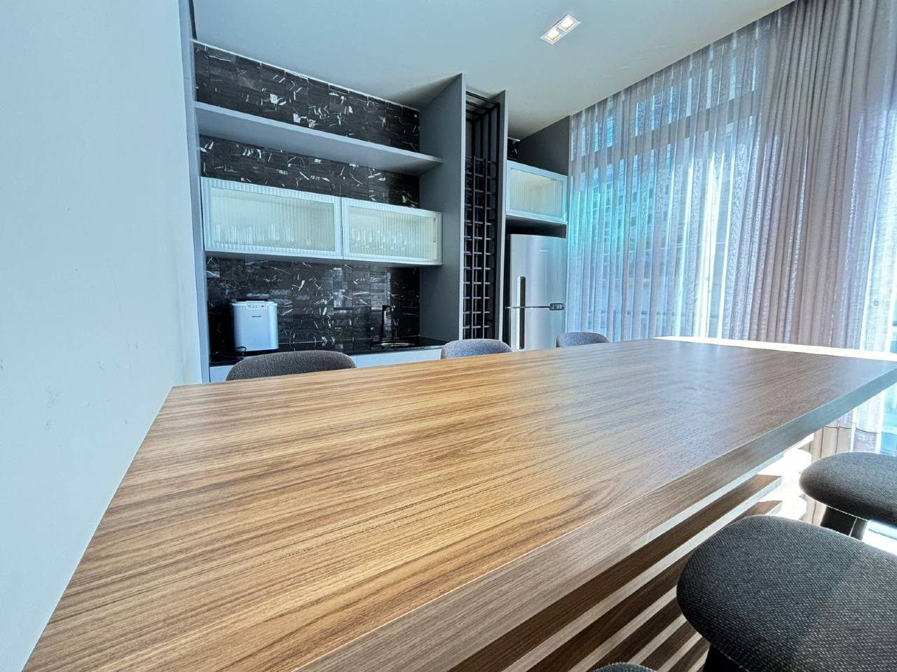 Foto do imóvel Apartamento a venda no Edificio Sunsky Tower com 04 quartos sendo 04 suites em Itapema Meia Praia