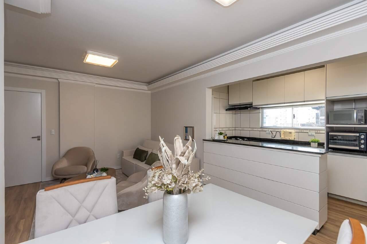 Foto do imóvel Apartamento mobiliado no Centro de Balneário Camboriú – 86m², 3 dormitórios e 2 vagas