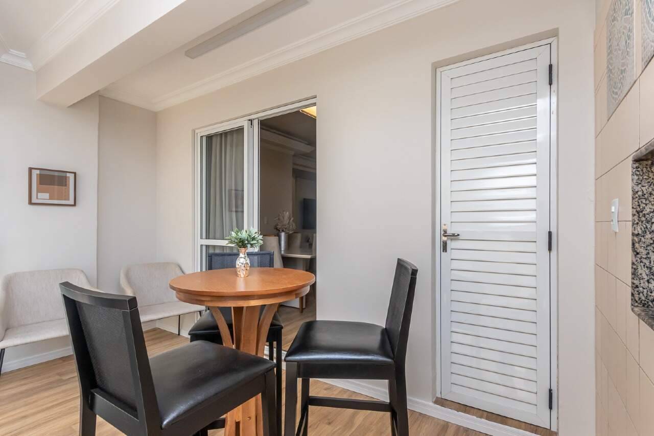 Foto do imóvel Apartamento mobiliado no Centro de Balneário Camboriú – 86m², 3 dormitórios e 2 vagas