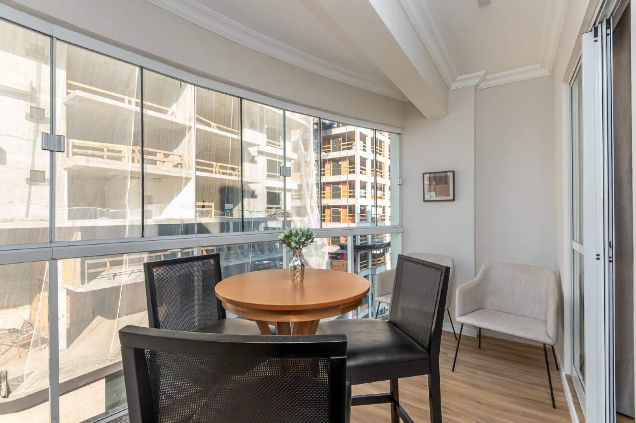 Foto do imóvel Apartamento mobiliado no Centro de Balneário Camboriú – 86m², 3 dormitórios e 2 vagas