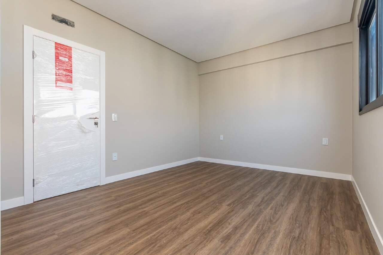 Foto do imóvel Cobertura Duplex Mobiliado com 03 suítes á venda no Edifício Bonne Vie em Balneário Camboriú