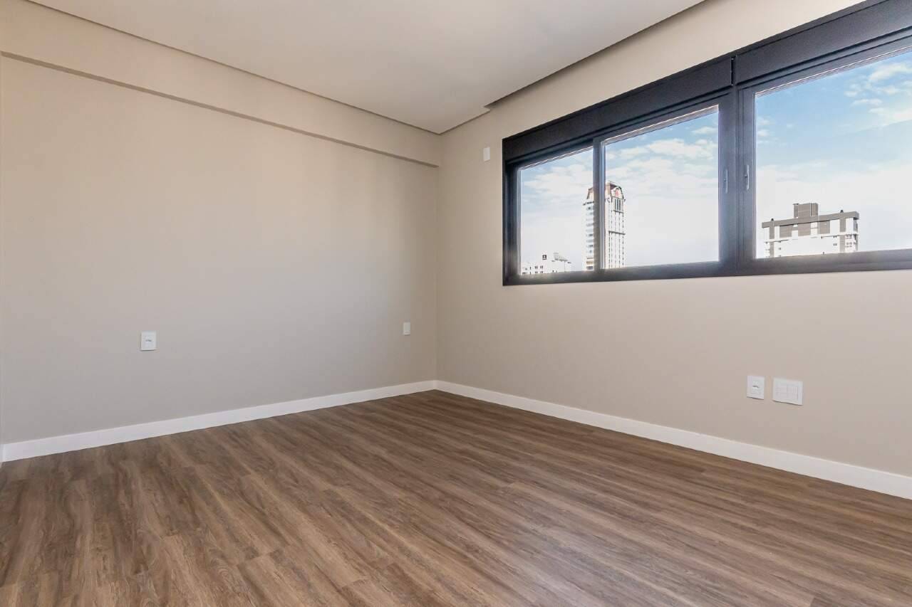 Foto do imóvel Cobertura Duplex Mobiliado com 03 suítes á venda no Edifício Bonne Vie em Balneário Camboriú