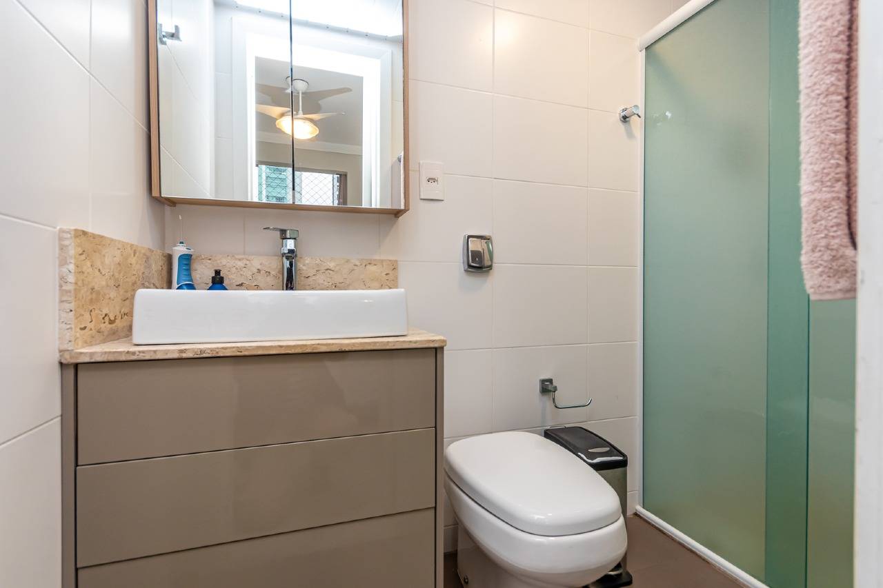 Foto do imóvel Apartamento Mobiliado no Residencial Roma com 3 Dormitórios (1 Suíte) e 1 Vaga na Rua 2300 em Balneário Camboriú
