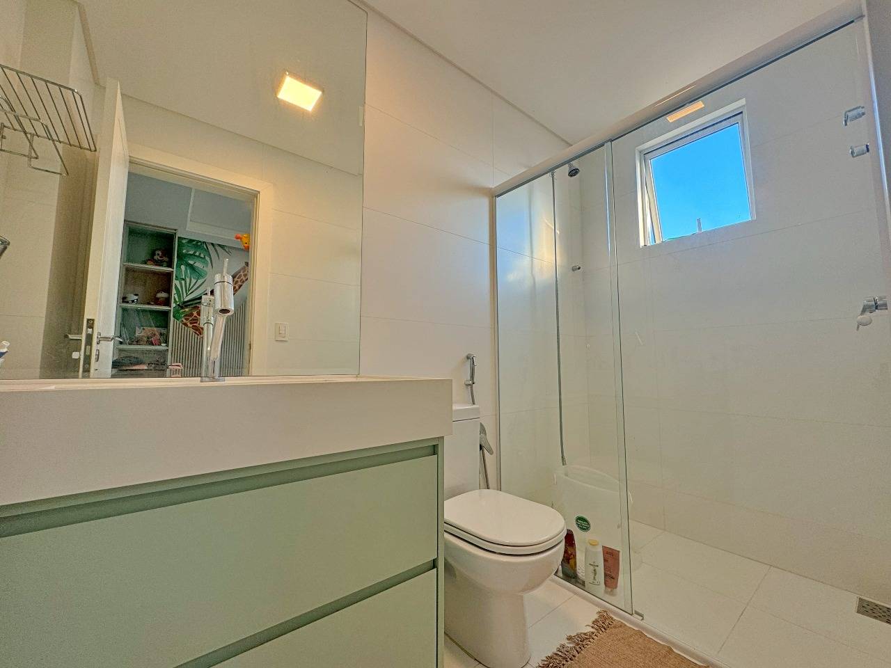 Foto do imóvel Apartamento 3 Suítes Mobiliado à Venda no Edifício Royalton – Balneário Camboriú