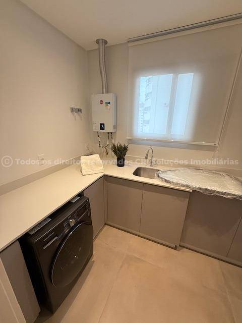Foto do imóvel Apartamento à com 4 dormitórios sendo 2 suítes no Sun Beach em Balneário Camboriú