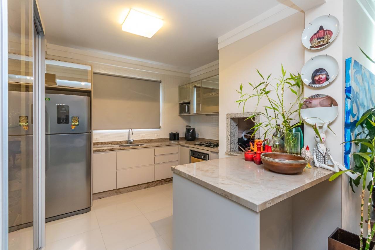 Foto do imóvel Apartamento com 03 dormitórios no Roverè Della Luna em Balneário Camboriú