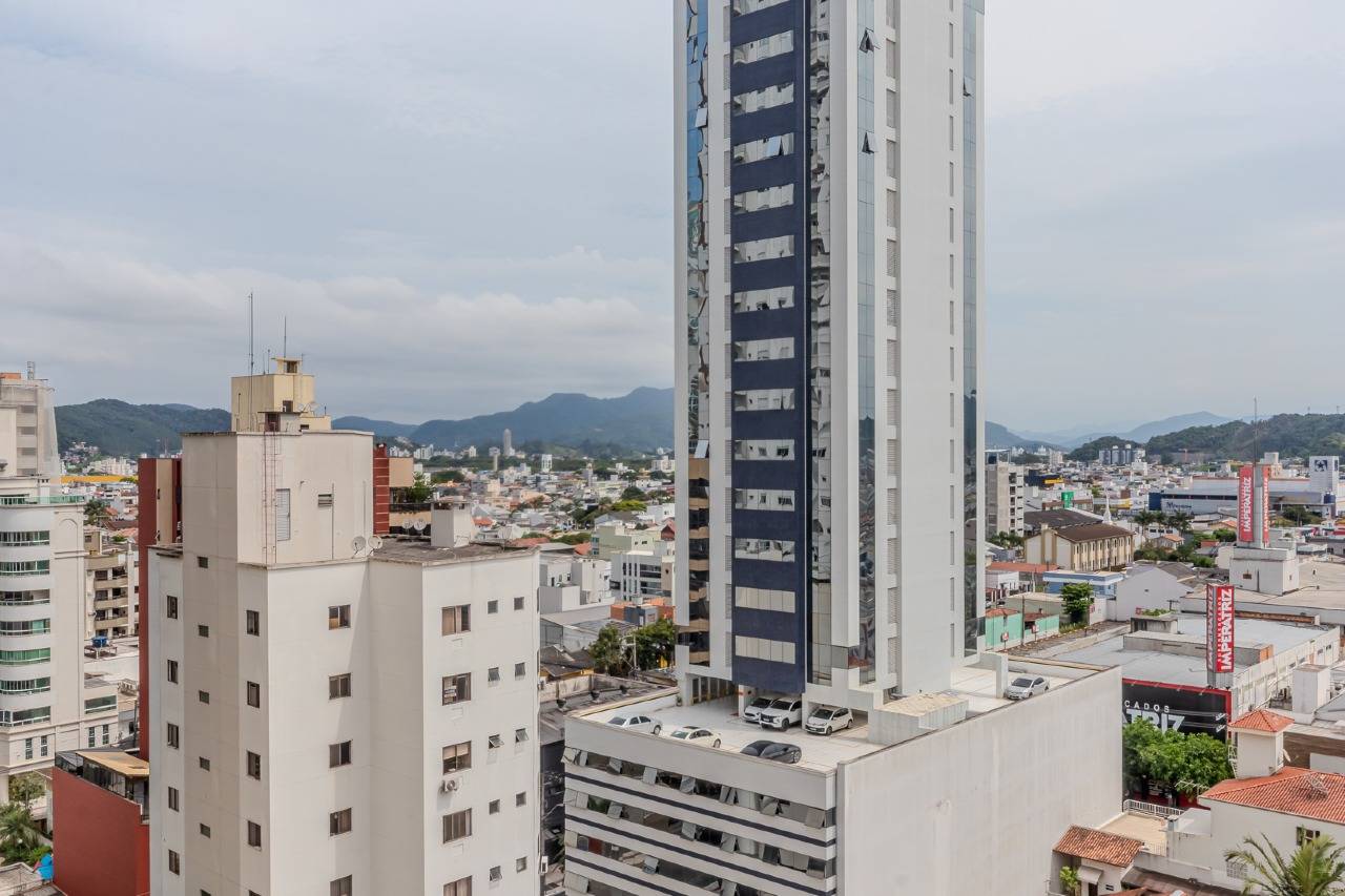 Foto do imóvel Apartamento com 03 dormitórios no Roverè Della Luna em Balneário Camboriú