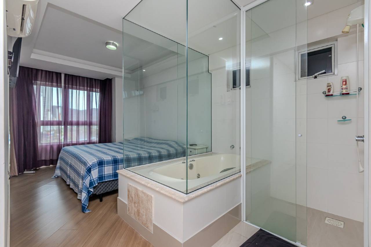 Foto do imóvel Apartamento Mobiliado á venda com 03 Dormitórios no Esquina Di Parma em Balneário Camboriú