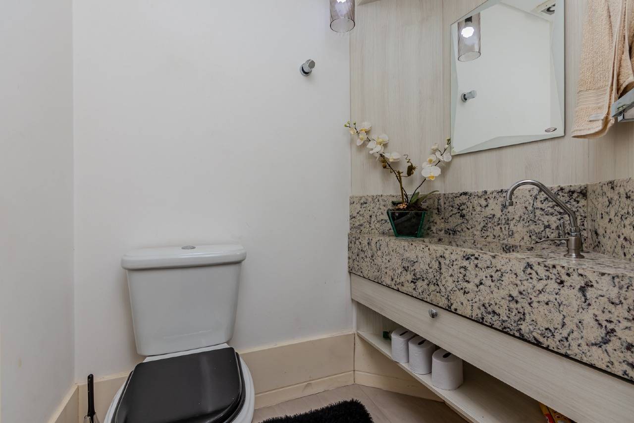 Foto do imóvel Apartamento Mobiliado á venda com 03 Dormitórios no Esquina Di Parma em Balneário Camboriú