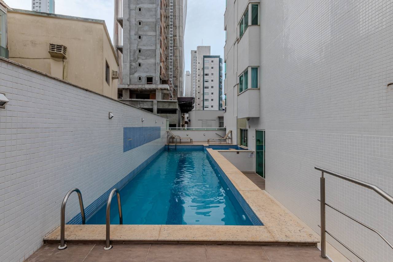 Foto do imóvel Apartamento Mobiliado á venda com 03 Dormitórios no Esquina Di Parma em Balneário Camboriú