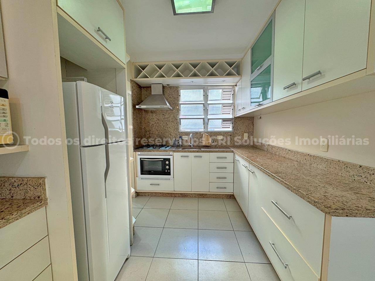 Foto do imóvel Apartamento mobiliado no Vila Real II Balneário Camboriú com 2 dormitórios e 72m²