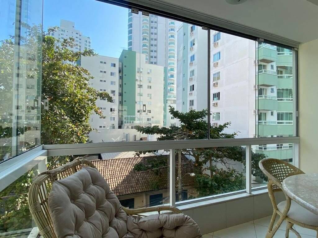 Foto do imóvel Apartamento mobiliado no Vila Real II Balneário Camboriú com 2 dormitórios e 72m²