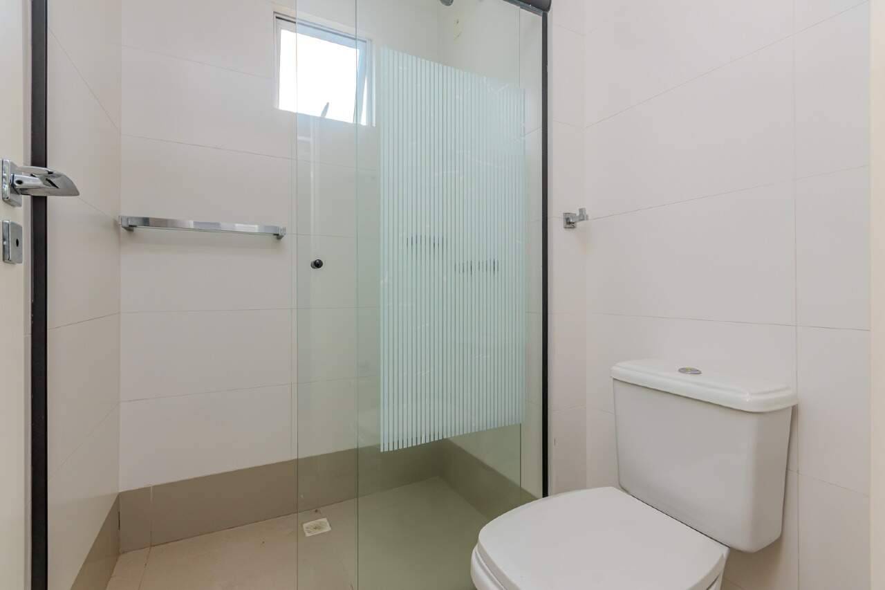 Foto do imóvel Apartamento mobiliado com 4 dormitórios no Edifício Solar di Veneza, Bairro Pioneiros, Balneário Camboriú