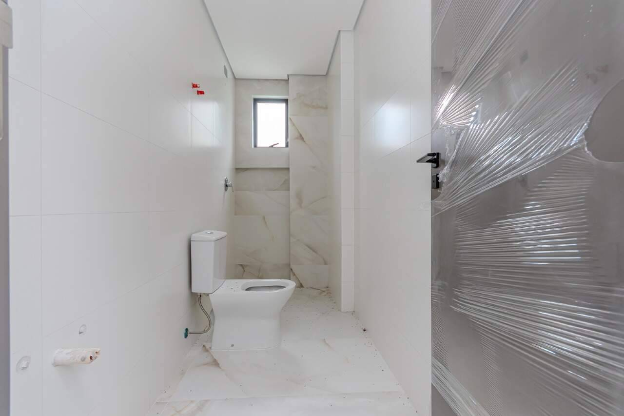 Foto do imóvel Apartamento com 03 Dormitórios no Edifício Green Ocean em Balneário Camboriú