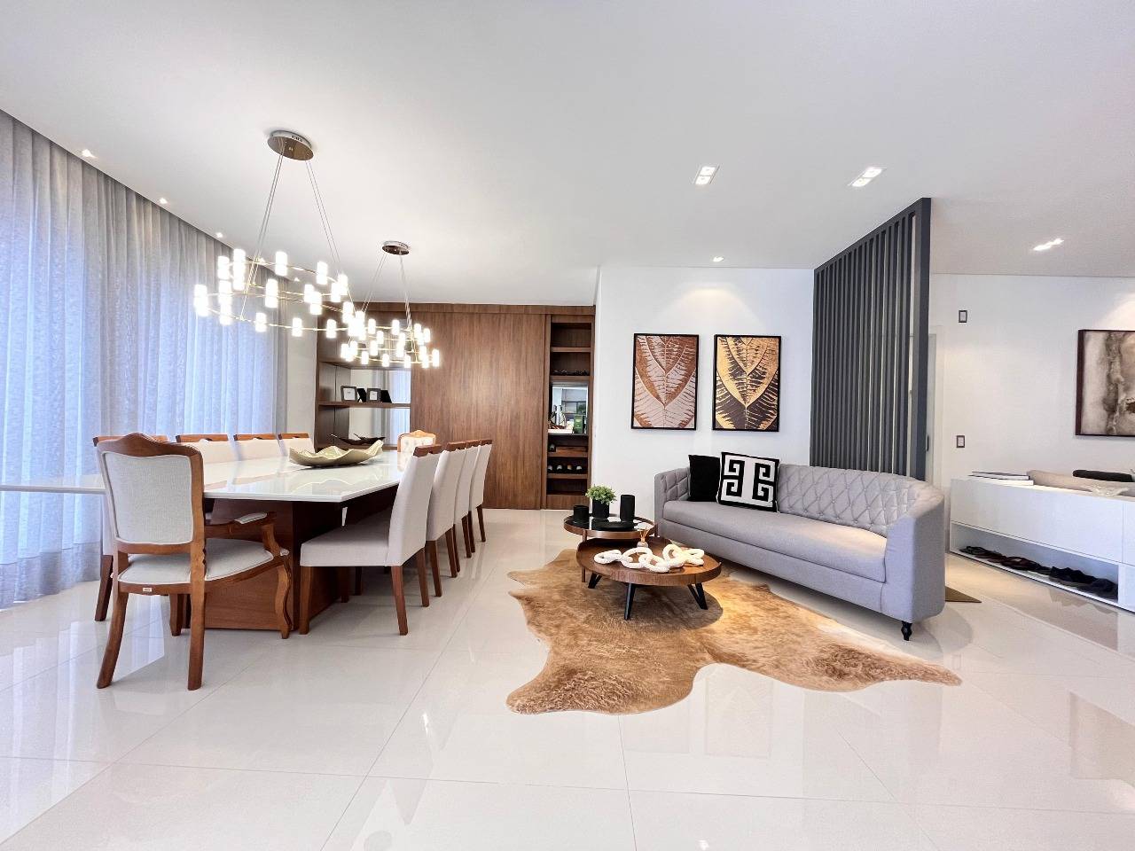 Foto do imóvel Apartamento 4 Suítes no Edifício Milano Meia Praia Itapema