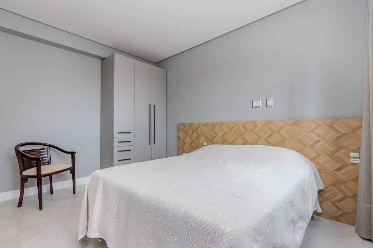 Foto do imóvel Apartamento Mobiliado com 03 Suítes á venda no Edifício Ocean Breeze em Balneário Camboriú
