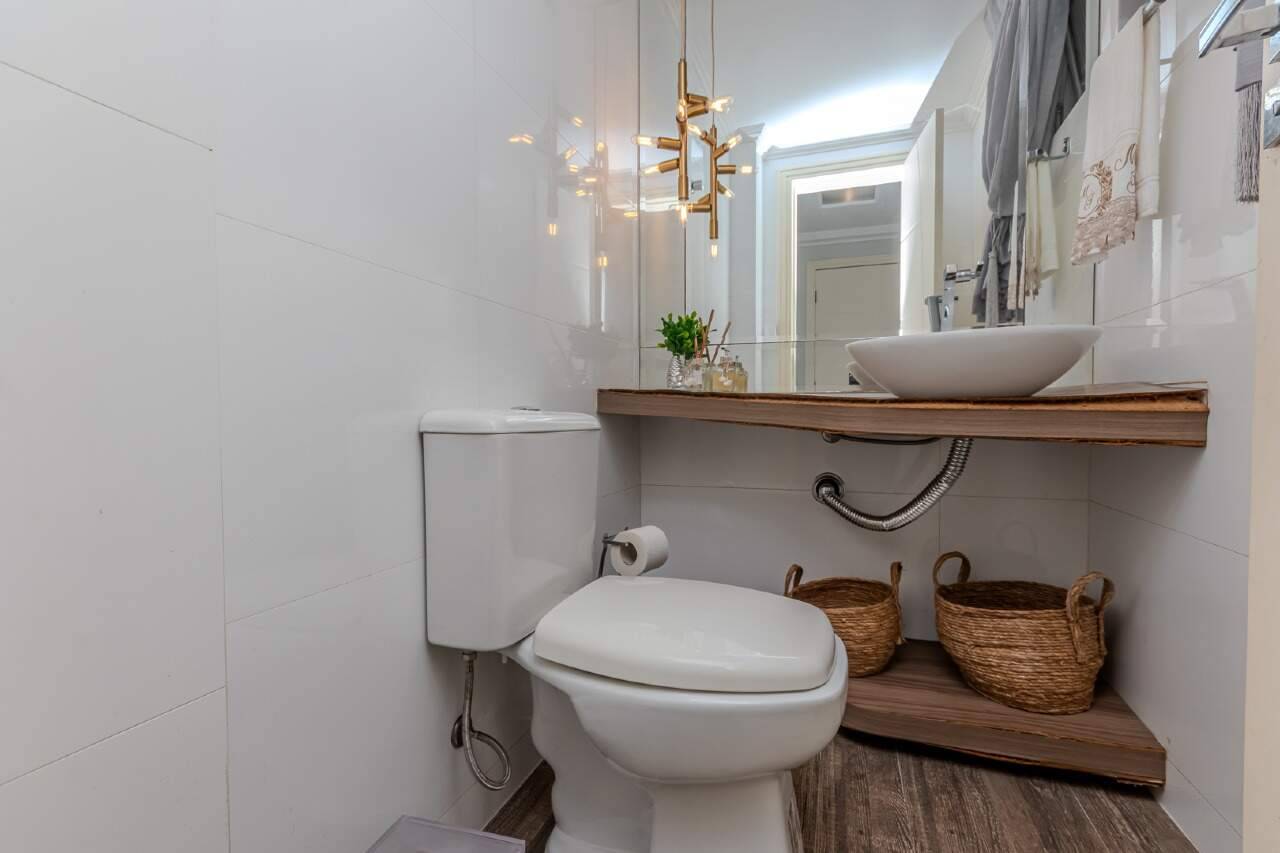 Foto do imóvel Apartamento á venda com 03 Dormitórios no Edifício Mayara em Balneário Camboriú