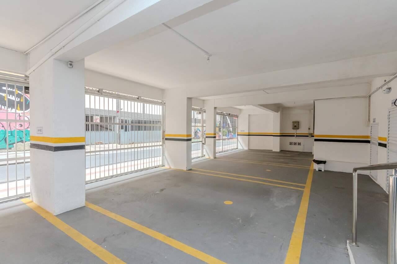 Foto do imóvel Apartamento á venda com 03 Dormitórios no Edifício Mayara em Balneário Camboriú