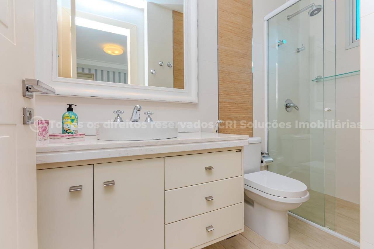 Foto do imóvel Apartamento mobiliado no Edifício Metrópolis Balneário Camboriú com 4 suítes e 315m²