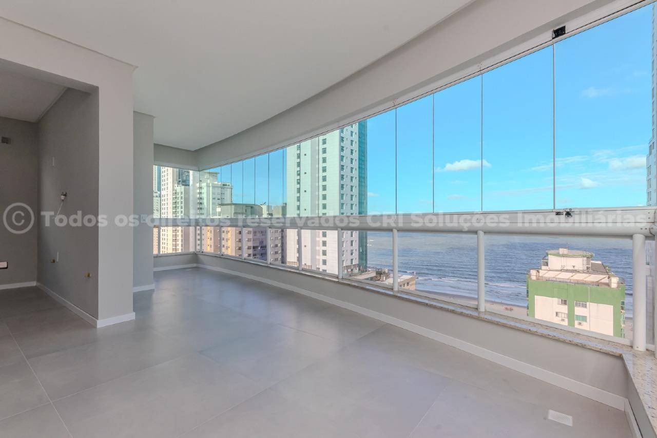 Apartamento com 03 suítes no Residencial Dimora Del Sole no Centro em Balneário Camboriú