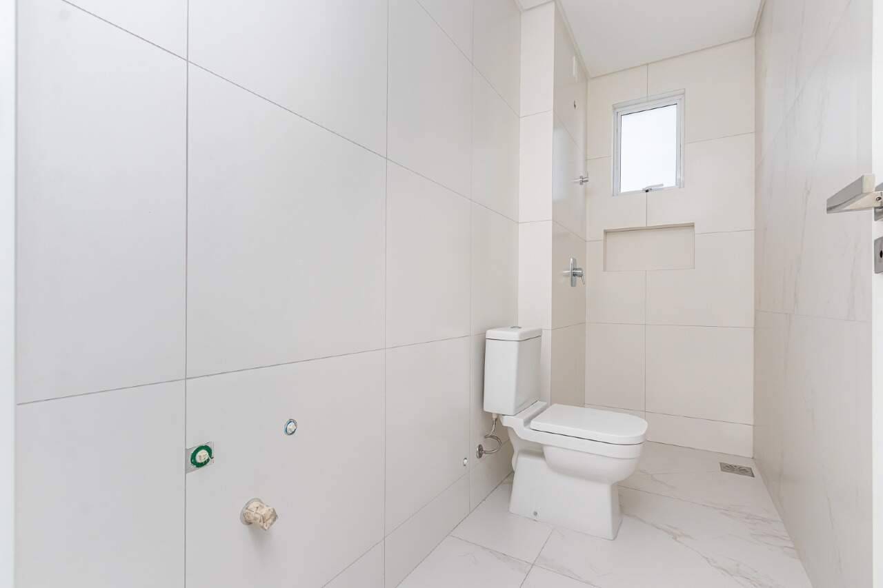 Foto do imóvel Apartamento no Garden Square com 3 suítes, varanda gourmet e 3 vagas – Meia Praia, Itapema